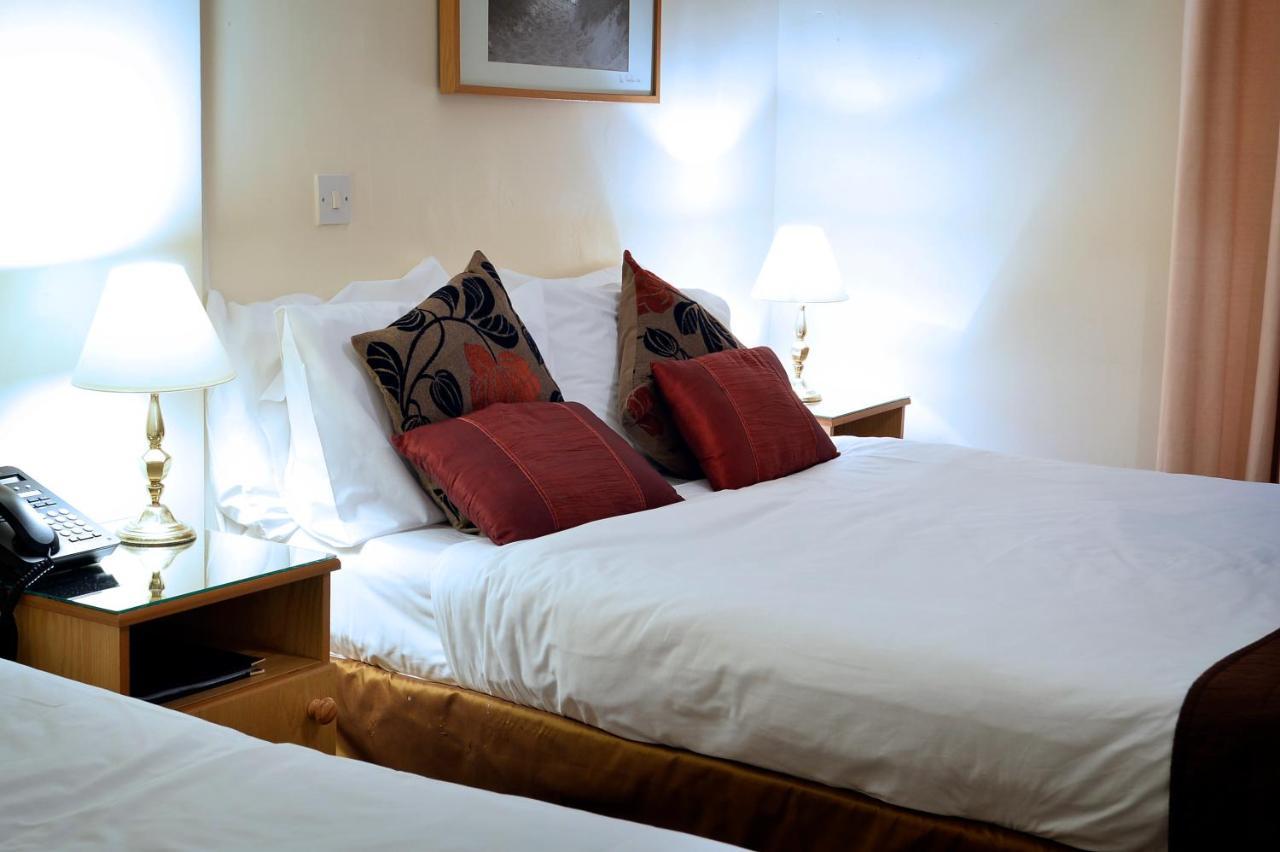 Dobbins Inn Carrickfergus Ngoại thất bức ảnh