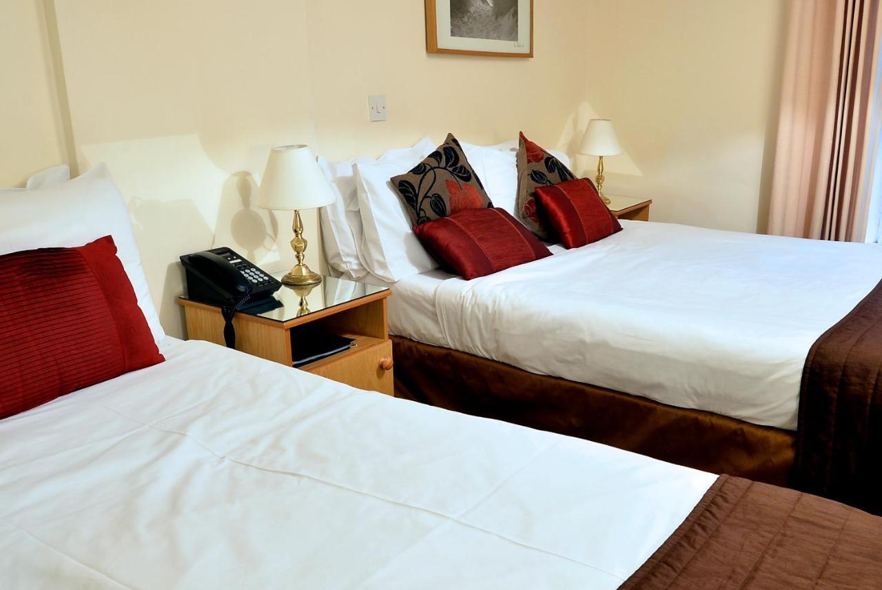 Dobbins Inn Carrickfergus Ngoại thất bức ảnh